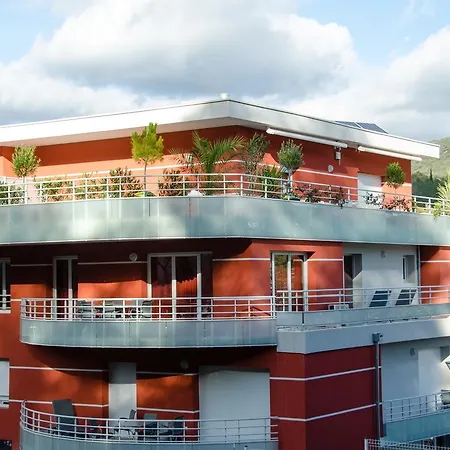 Aparthotel Ambroise Pare 4*