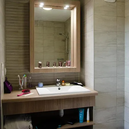 Ambroise Pare Lejlighedshotel 4*